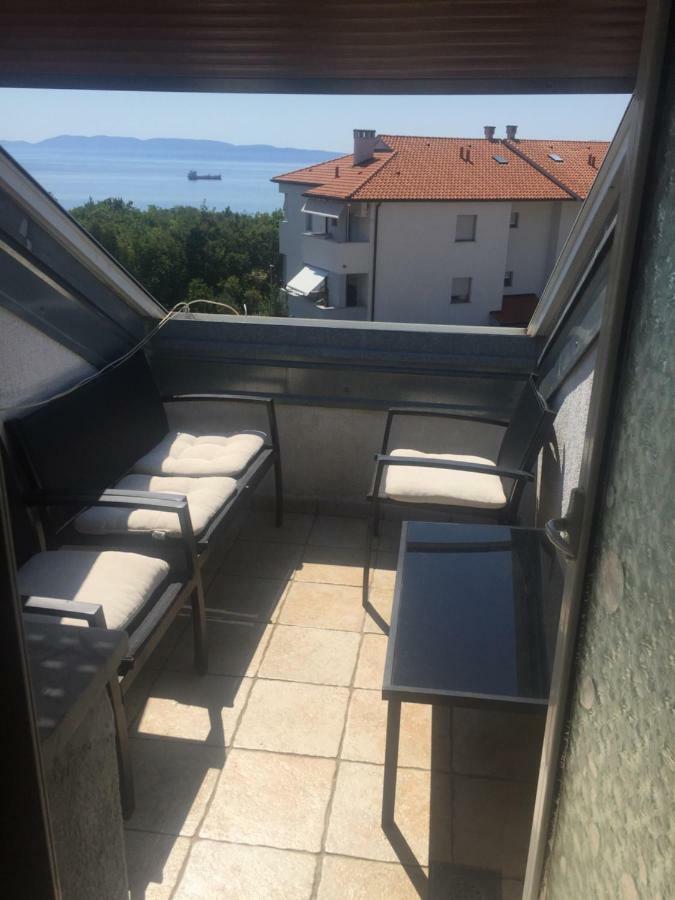 Apartment Doderovic Kostrena Esterno foto